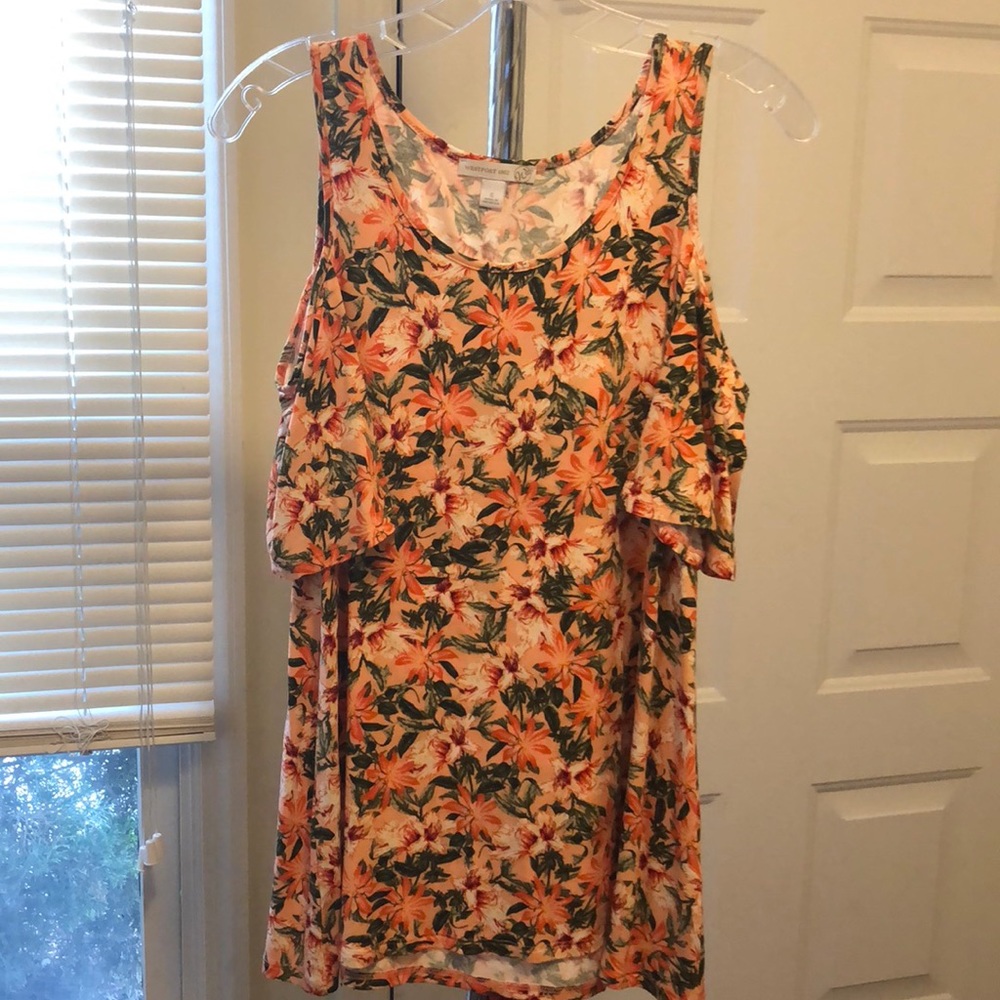 Dressbarn Flower Shirt 🧡